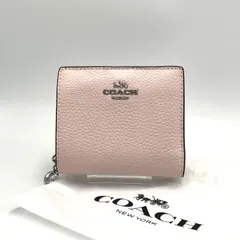 【手のひらサイズに、上品な可愛らしさ】COACH コーチ 二つ折り財布 ライトピンク C2862 服装小物 レディース財布 ミニ財布 コンパクト シンプルデザイン 小銭入れ 札入れ カード入れ