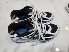 レディースシューズ / アディダス アディスタ クッション / 245 250