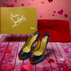 【箱付き】クリスチャンルブタン　パテント　パンプス　ブラック New Very Prive  保存袋