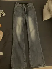 ブーツカットデニム (新品)