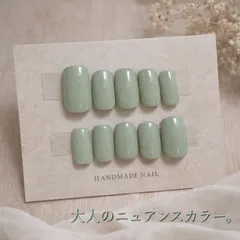 【No.12】抹茶ラテ モス グリーン 緑  ネイルチップ シンプルネイル ちゅるん うるうる 艶 デート 推し活 韓国 y2k オフィスネイル 春ネイル 艶感 短めネイル 普段ネイル