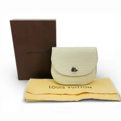 美品 LOUIS VUITTON エピ ホワイト アコルディオン イヴォワール ポルト モネ M6657J 小銭入れ