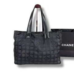 CHANEL シャネル　ニュートラベルライン　トートバッグ　トートMM ブラック　黒　ナイロンキャンバス