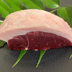 らっきーまん様専用ページ　ジビエ　特製猪肉　人気ランプ肉ブロック 脂あり（400g）とロースのセット