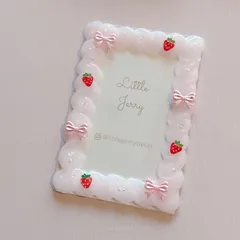 ホイップデコ いちごケース🍓 B7 ピンク フルーツ 硬質ケース トレカケースデコ