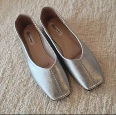 シルバー フラットシューズ 240