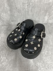 Item thumbnail for item 124fdc7a-f907-47c2-9707-d408e34d4fa3