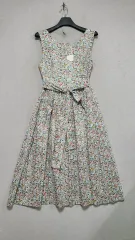 新品 フラワーパターン キャミソールワンピース レディース90 ㅡ0623