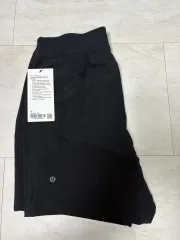 ルルレモン フェイスブレーカー 7インチ ハーフパンツ ブラック ライナーリース