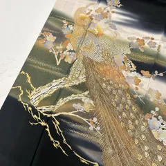 黒留袖 孔雀 本金箔 裄66 美しい染め 五つ紋 比翼 正絹 着物 MK-3953