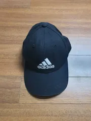 アディダス ブラック ボールキャップ OSFM