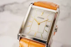 箱付き✨CITEZEN シチズン スクウェア 光発電 腕時計 レザーバンド デイト 日付表示 ホワイト文字盤 シルバー