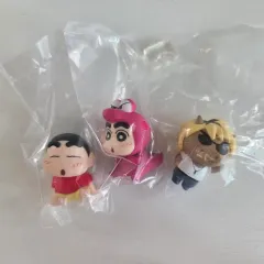 クレヨンしんちゃん ガチャ 3種 まとめ出品 (ギャル ボール ぎゅっと)