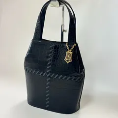 Yves Saint Laurent Hand Bag YSL Cassandra Charm Purse Leather Black Gold Auth イヴサンローラン ハンドバッグ クロコ型押し