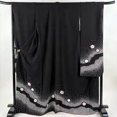 振袖 身丈166.5cm 裄丈67.5cm L 袷 梅 幾何学模様 絞り 金彩 黒 正絹 名品 【中古】