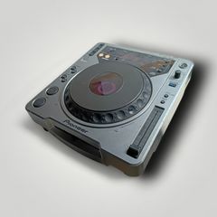 Item thumbnail for item 52564181-8629-4ca4-b96e-2e05cce9a466