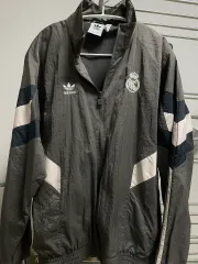 アディダス レアルマドリード ウィンドブレーカー ジャケット