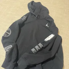 ジョーダンエッセンシャルズ フーディーTシャツ