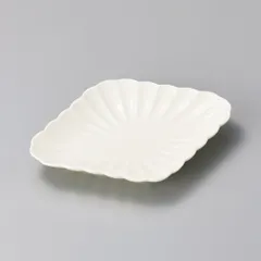 アイボリー菱菊皿