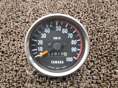 YAMAHA RD250 実動 純正 当時物 スピードメーター&タコメーター - メルカリ