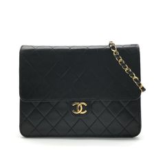 美品 CHANEL シャネル ココマーク マトラッセ 三つ折り 長財布 ブラック a3769 美品 CHANEL シャネル ココマーク マトラッセ 三つ折り 長財布