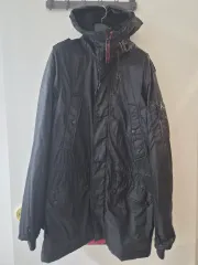 ジョーダン ブラック フーディー ダウン アウター