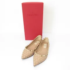 良品 Valentino Garavani ヴァレンティノガラヴァーニ レザー ロックスタッズ ポインテッドトゥ パンプス サイズ36 23cm相当 ベージュ レディース 古着 中古 USED