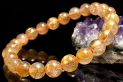 キャッツアイ効果 クンツァイト 10mm ブレスレット 1個売り