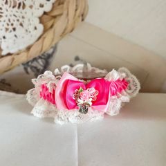 【アウトレット】おめかしスタイ(ピンクリボン パールチャーム付き) おめかしスタイ(ピンクリボン 宝石チャーム付き) - メルカリ
