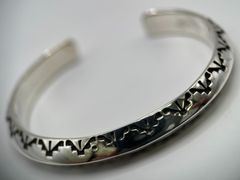 良品 インディアンジュエリー バングル ナバホ NAVAJO リックエンリケ