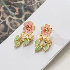 피어스 귀걸이 복숭아 꽃 골드 컬러 황금 잎 핑크 귀여운 어른 귀여운 심플 레이디스 쥬얼리 이벤트 파티 어른 귀여운 데일리 걸리 여성 개성적 봄 시즌 데이트