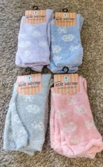 未使用品 STREAM モコモコ靴下 4足セット 23～25cm 紫 グレー ピンク　青