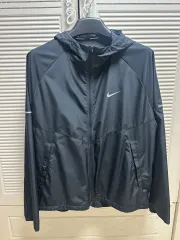 NIKE ナイキ ランニングジャケット ウィンドブレーカー xxl (実寸 xl)