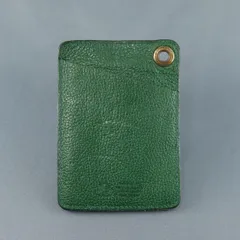 IL BISONTE イルビゾンテ ハトメ付きパスケース USED品 定期入れ カードケース グリーン牛革 イタリア製  X9227