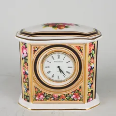 K667	【現状品】WEDGWOOD ウェッジウッド Clio クリオ 置き時計 デスククロック 陶器製 花柄 金彩 アンティーク インテリア