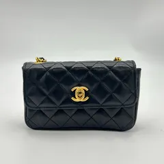 CHANEL ミニマトラッセ チェーンショルダーバッグ      【中古】