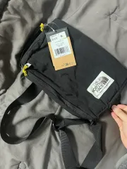 THE NORTH FACE ザノースフェイス バックル クロスバック 新品