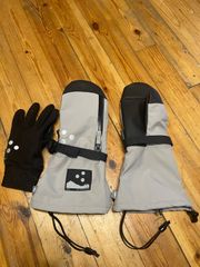 DAKINE kazu kokubo M sizeグローブ - メルカリ