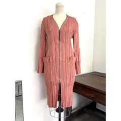 【レア】ISSEY MIYAKE  イッセイミヤケ プリーツ Mサイズ ジップロングカーディガンコート　ジャケットのサムネイル