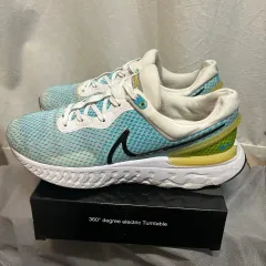 ナイキ ランニングシューズ