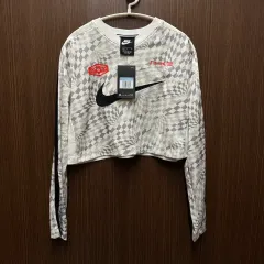 (新品) NIKE クロップド ロングスリーブ トップス M (レディース)