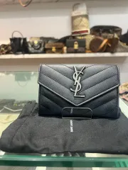 Saint Laurent サンローラン マトラッセ ENVELOPE(エンベロープ) 財布 ブラック レディース