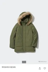 ユニクロ ハイブリッド ダウンコート S オリーブ