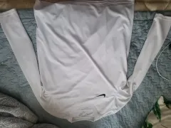 ナイキ ドライフィット 長袖 XL (2回着用)