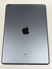 iPad 第8世代 スペースグレー カバー付き - メルカリ