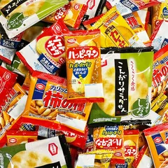 亀田製菓 ミニサイズ5種 計30枚 お試し詰め合わせセット (ハッピーターン/カレーせん/ソフトサラダ/こんがり サラダせん/柿の種) 食べ比べ アソート 個包装 お菓子 ギフト おやつ