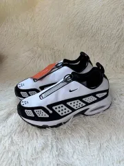 ナイキ エアマックス sndr 240 新品