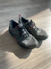 アシックス 260 スニーカー