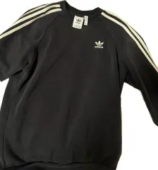 アディダス スウェット 出品 ㅠㅜ