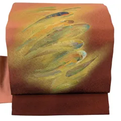 名古屋帯 秀品 幾何学 金彩 茜色 正絹 【中古】